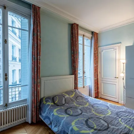 Avenue Niel - Spacieux Parigi